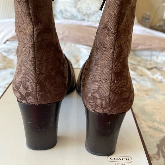 Coach signature booties size 7 - Picture 3 of 5